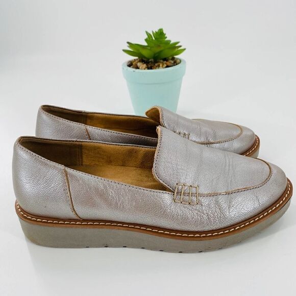 Naturalizer Women Auburn Closed Toe Oxfords In Silver Metallic Leather Size 7M - Picture 8 of 13